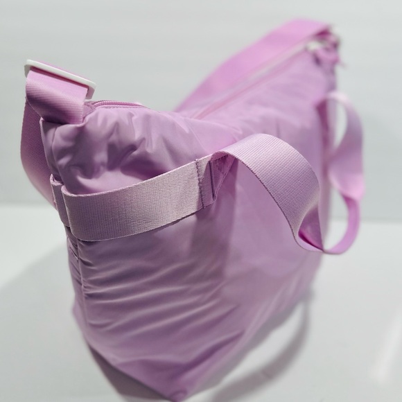 Adidas Women's Pink Shoulder Bag - Picture 11 of 16